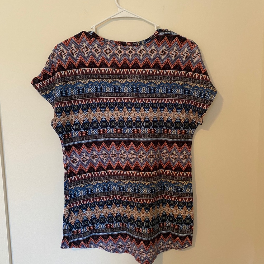 Patterned Shirt - Picture 3 of 3